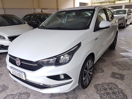 Fiat Cronos Precision 1.8 16v Mt5