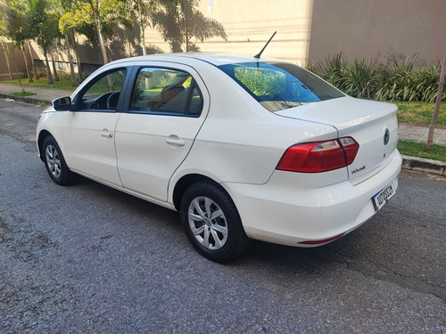 Volkswagen Voyage 1.0 12V MPI TOTALFLEX 4P MANUAL
