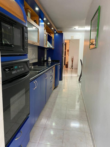 Imagen 3 de 15 de Apartamento Venta 3 Hab 2 Baños Oportunidad