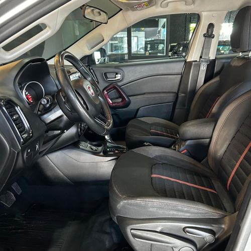 Fiat Toro Freedom 1.8 16V Flex Automática