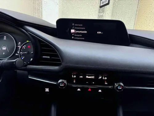 Mazda 3 2.0 I Sedan At