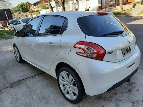 Peugeot 208 1.6 Active Pack