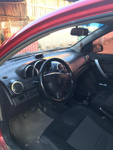 Imagen 5 de 10 de Pontiac G3 2007 B Std Mt