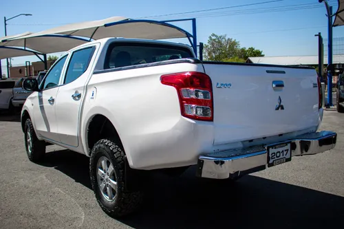 Mitsubishi L200 2.5 Di-d Cabina Doble 4x4 Mt