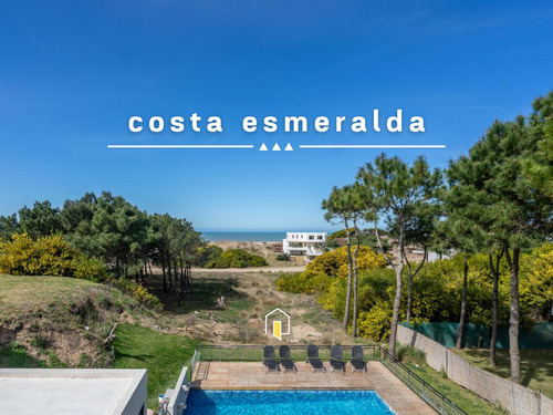 Casas en Costa Esmeralda 200-300k