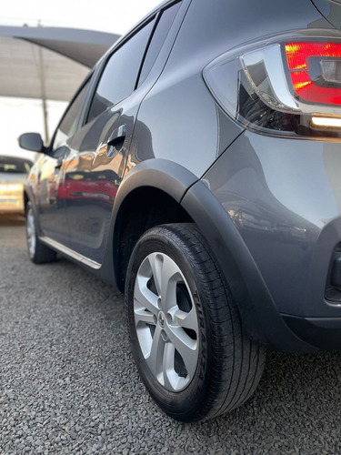 Imagem 7 de 14 de Renault Sandero 1.6 16v 4p Flex Sce Stepway Dinamique