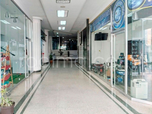 Imagen 3 de 16 de Local En Maracay, Torre Imperial Para Negocio