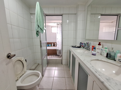 Venta Casa 3 Pisos Comercial 220 Mts Mall Dominicos P Hurta