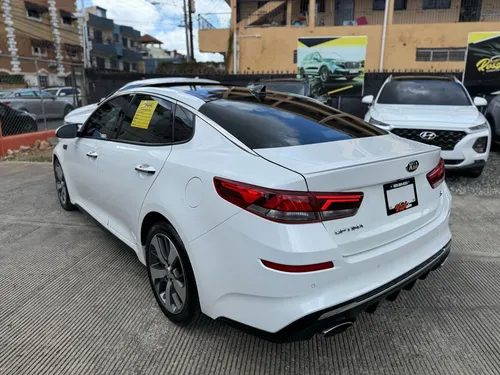Kia Optima S 2019