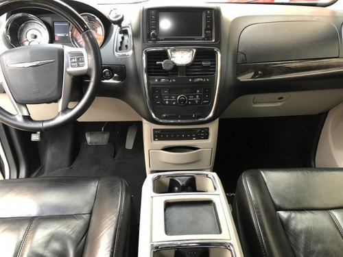 Town & Country 3.6 Touring V6 24v Gasolina 4p Automático