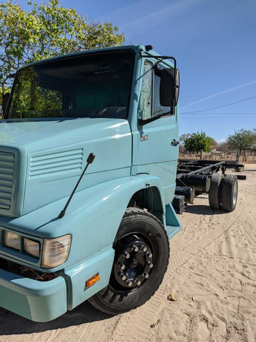 Imagem 1 de 7 de Mercedes-benz 1619