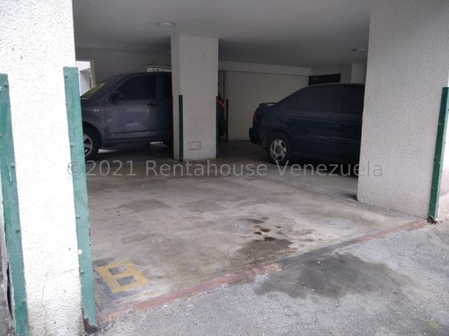 Imagen 12 de 16 de Impecable Apartamento Ubicado En Calle Privada Urb. Colinas De Bello Monte-mls#23-2284