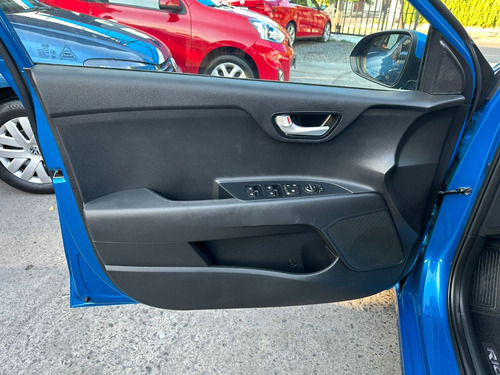 Kia Rio 1.6 Lx Sedan At