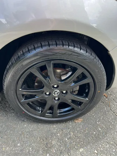 Mazda 2 1.5 Hatchback Automático 2010