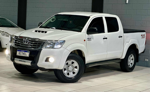 Toyota Hilux Diesel Std 4x4 Diesel 2013