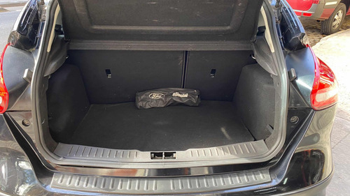 Ford Focus III 1.6 Sedan S