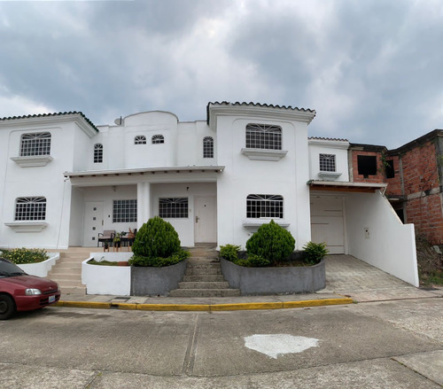 Mile/ En Venta Casa En Obra Blanca En Urb. Villa Vasconia 