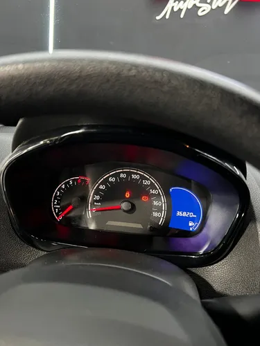 Renault Kwid 1.0 Outsider