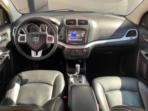 Imagem 11 de 15 de Dodge Journey 2014 3.6 R/t 5p