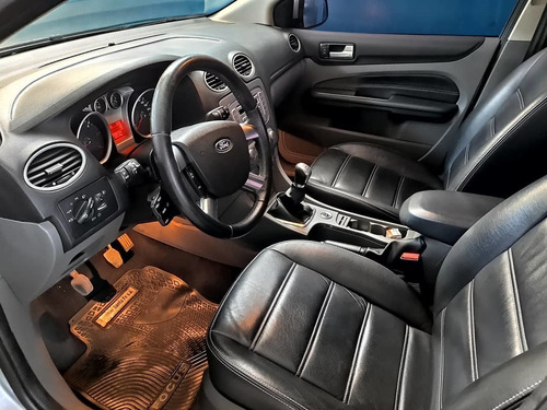 Ford Focus Ii 2012 1.8 Exe Sedan Tdci Ghia