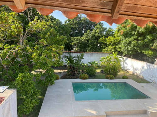 Imagen 7 de 17 de Casa Playera De 200mts Con Piscina Muros Cerco Electrico.mirador.estacionamiento Techado