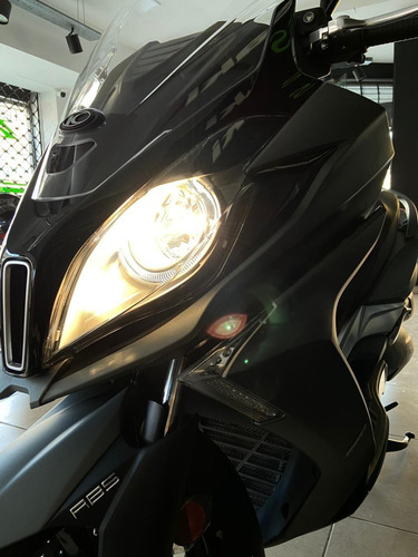 Imagen 7 de 13 de Scooter Kymco - Downtown 350i Abs Okm -kawasaki Quilmes