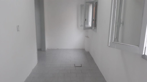 Departamento Tipo Casa En Alquiler En Lanus Este