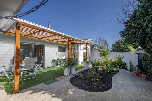 Casa En Venta De 5 Dormitorios (cercana A Jumbo Montemar)