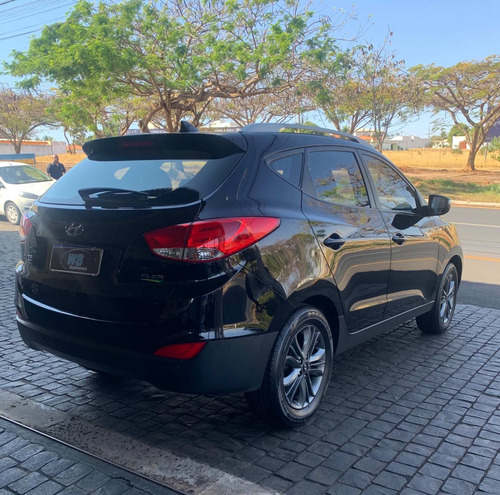 Imagem 8 de 8 de Hyundai Ix35 Gl 2.0 Preto 2018
