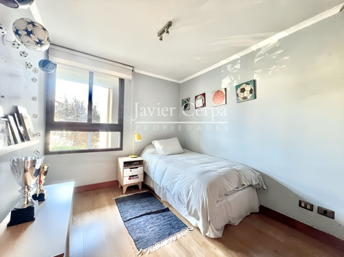 Excelente Departamento Triplex Sector Portal La Dehesa