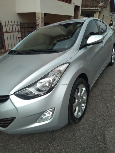 Hyundai Elantra 2012 1.8 16v Gls Aut. 4p