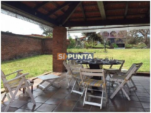Imagen 11 de 14 de Casa En Playa Mansa - Punta Del Este
