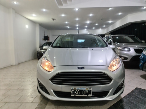 Imagen 2 de 15 de Ford Fiesta Kinetic Design 2016 1.6 Se Plus 120cv