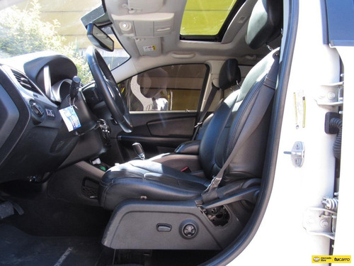 Imagen 11 de 25 de Dodge Journey 2.4 Sxt