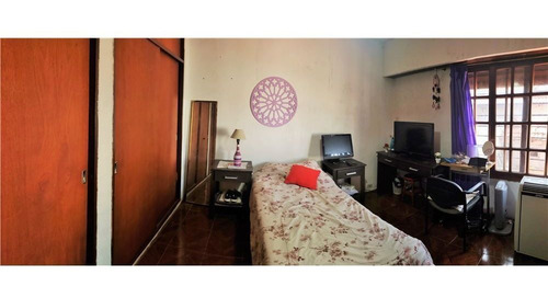 Imagen 16 de 23 de Magnifica Casa En Venta De 5 Ambientes Con Cochera En Remedios De Escalada