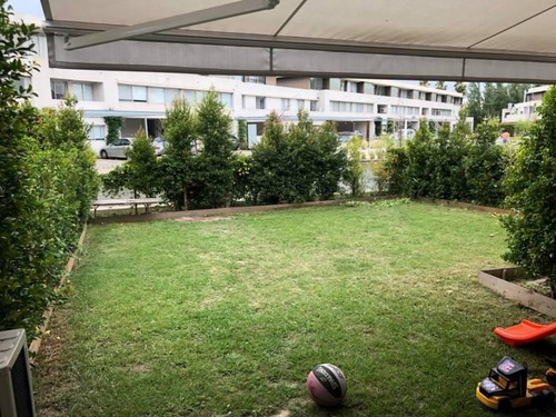 Imagen 4 de 14 de Venta Departamento .duplex Con Jardin Vista Al Espejo De Agua Del Condominio El Reflejo. Nordelta