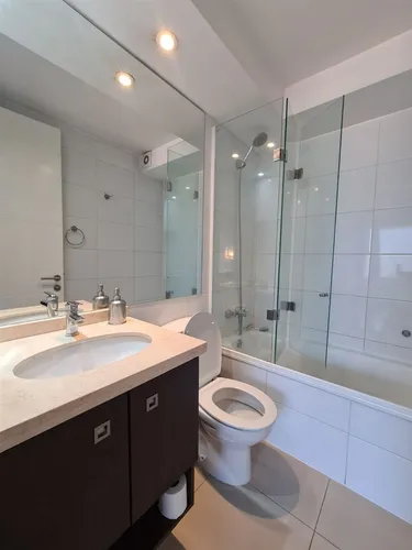 Departamento En Venta De 1 Dorm. En Las Condes