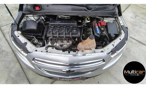 Chevrolet Onix 1.0 MPFI LT 8V FLEX 4P MANUAL