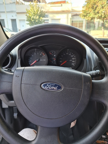 Ford Fiesta 1.6 Ambiente