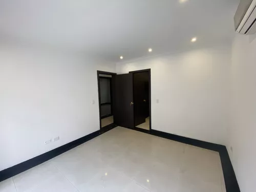 Edificio En Venta En Cuarto De Legua - Guadalupe. Cod V8014640
