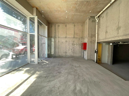 Venta Local Comercial Nuevo De 108,67 M2, Metro Franklin, Sa