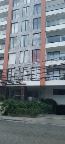 A281 - Apartamento De Lujo En Alquiler En Santo Domingo | 190 M² | 3 Habitaciones | Línea Blanca Y Aires | $2,500 Usd | #foxpiantini