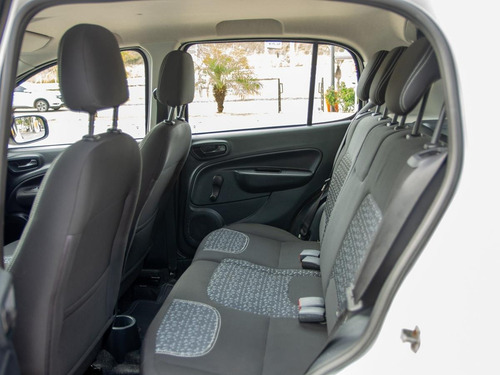 Imagem 15 de 15 de Fiat Uno Attractive 1.0 Fire Flex 8v 5p 2020/2021