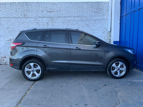 Ford Kuga 2.0 Titanium