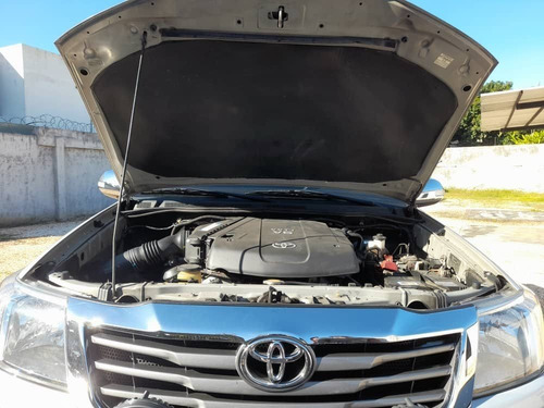 Imagen 10 de 10 de Toyota Hilux Kavak