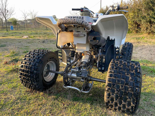 Imagen 12 de 15 de Cuatriciclo Yamaha Blaster Yfz 200