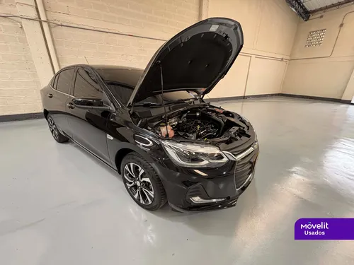 Chevrolet Onix 1.0T Premier Sedan At