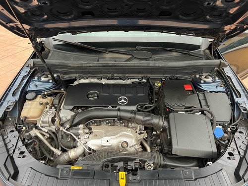 Mercedes-Benz Clase GLB 2.0 250 Progressive 4matic