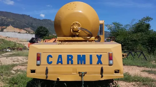 Autohormigonera Mezcladora Carmix 3.5tt