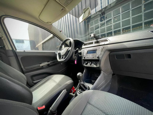 Volkswagen Voyage 1.6 Trenline 101cv